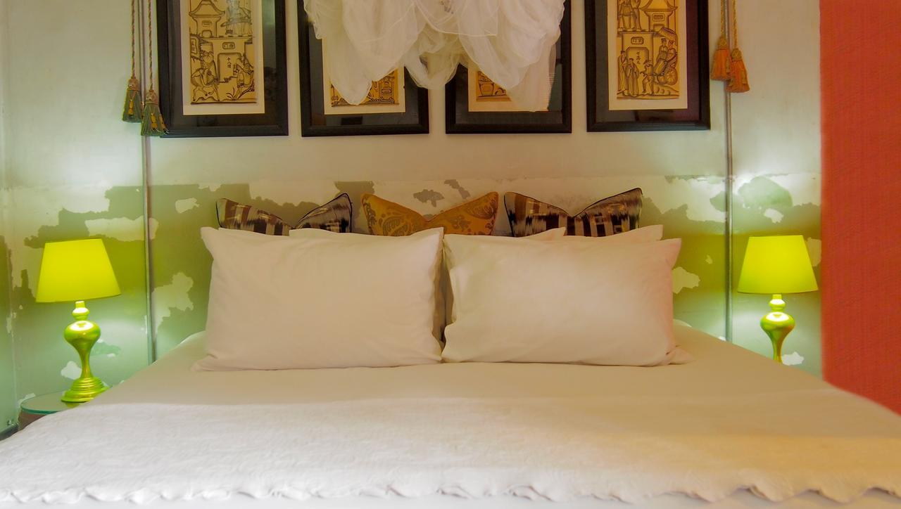 Hotel Bric-A-Brac Battambang Esterno foto