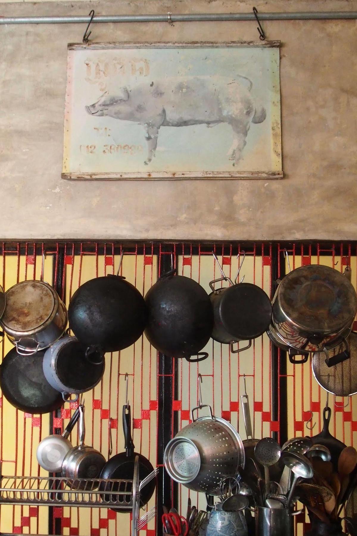 Hotel Bric-A-Brac Battambang Esterno foto