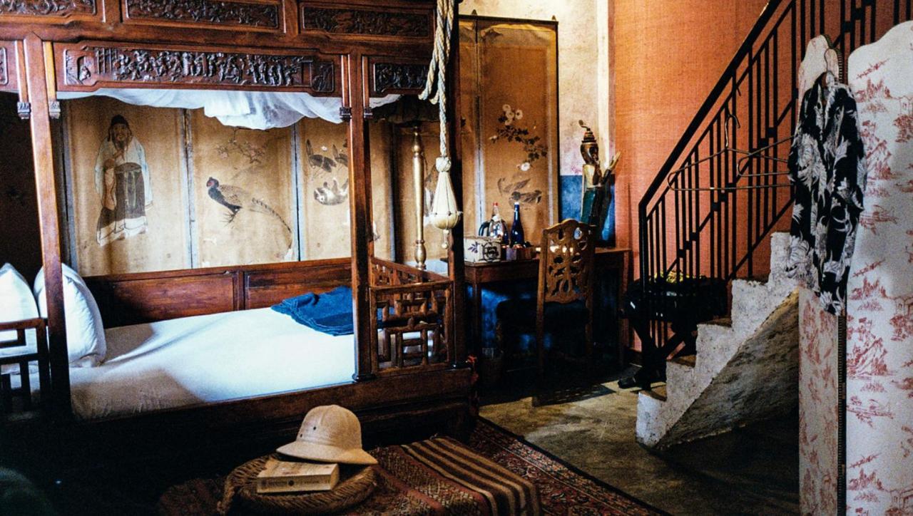 Hotel Bric-A-Brac Battambang Esterno foto